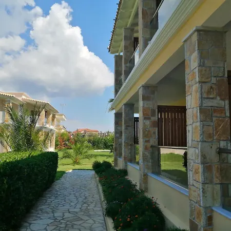 Ξενοδοχείο Serena Μωραΐτικα